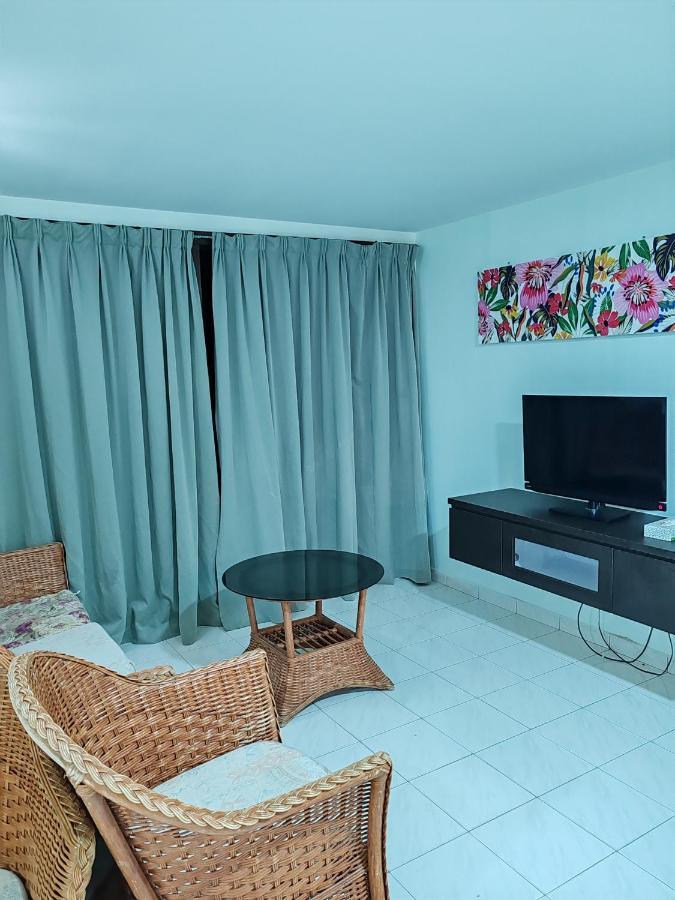 2 Mins To 3 Apartment