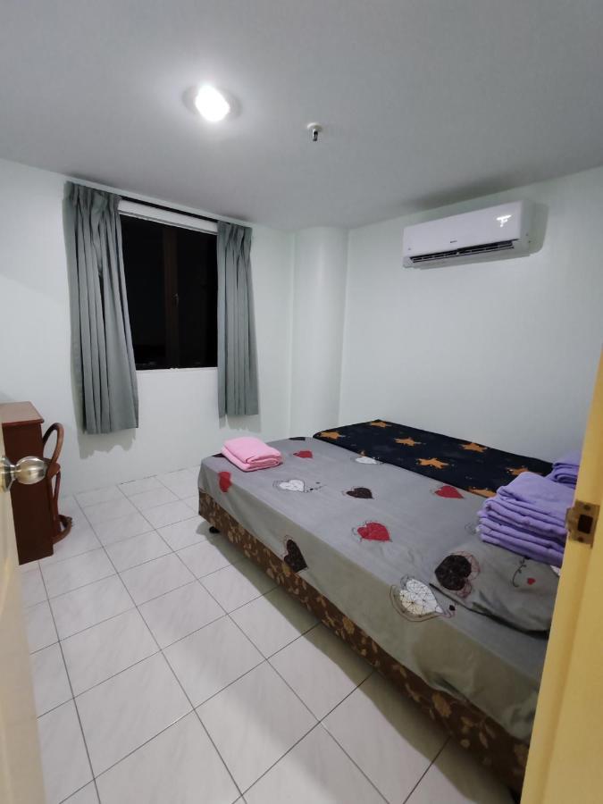 2 Mins To 3 * Kampong Pasir Bogak